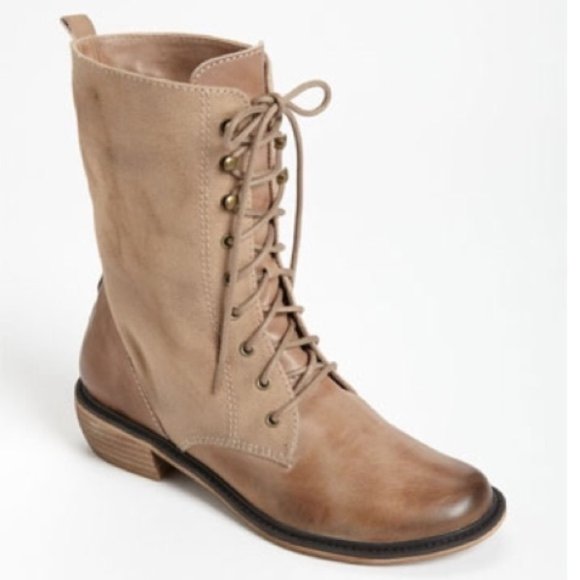 bp Shoes - BP Canvas and Leather Boots, Sz 7.5 EUC.